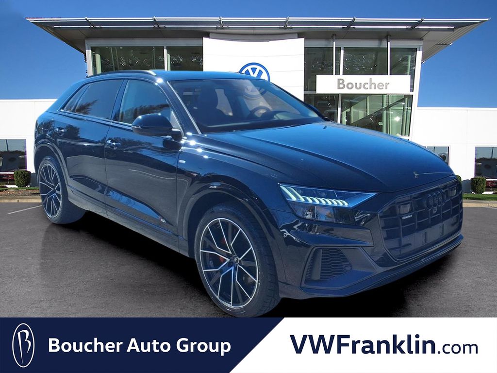 2023 Audi Q8 Premium Plus