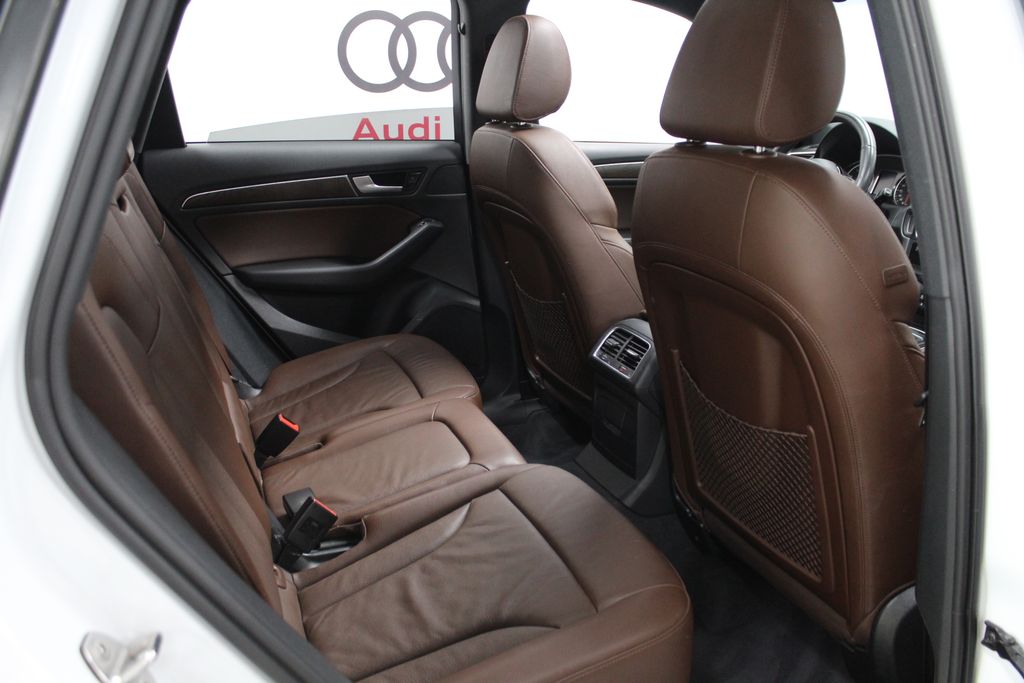 Thumbnail: 2015 Audi Q5 - 28
