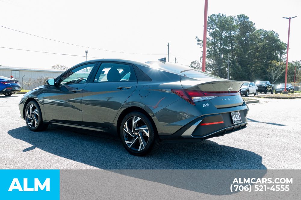Certified Used 2025 Gray Hyundai SEL Sport image 8
