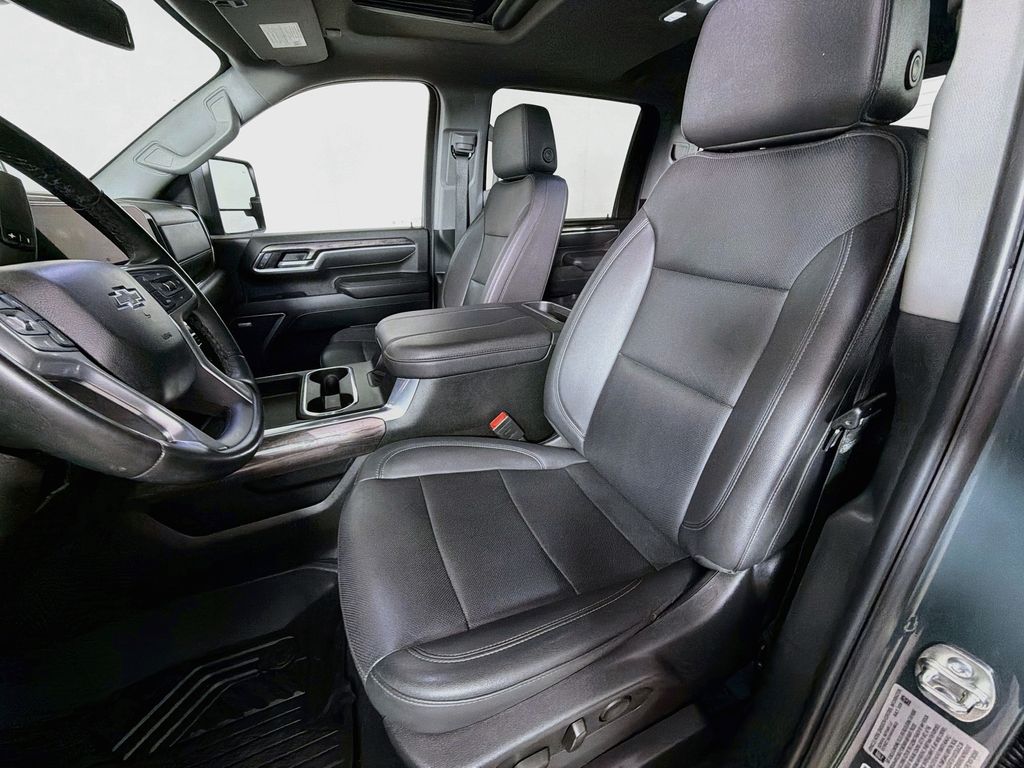Used 2025 Chevrolet Silverado 2500HD Truck