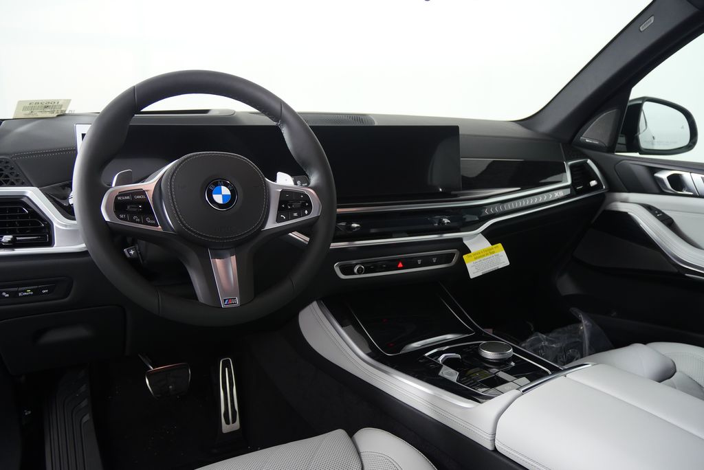 Thumbnail: 2026 BMW X5 - 18