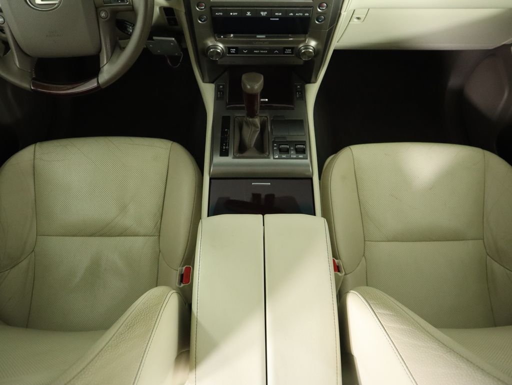 2017 Lexus GX 460 17