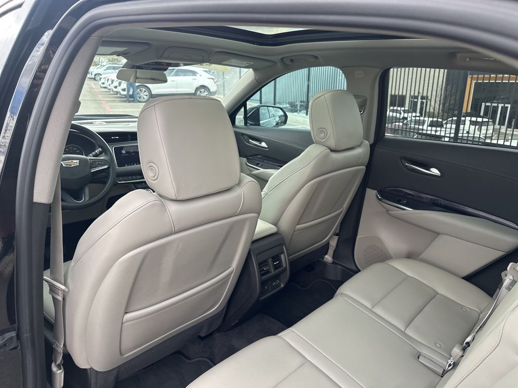 Used Car 2023 Cadillac Xt4  Luxury For Sale Under $30,000 In Austin, Texas