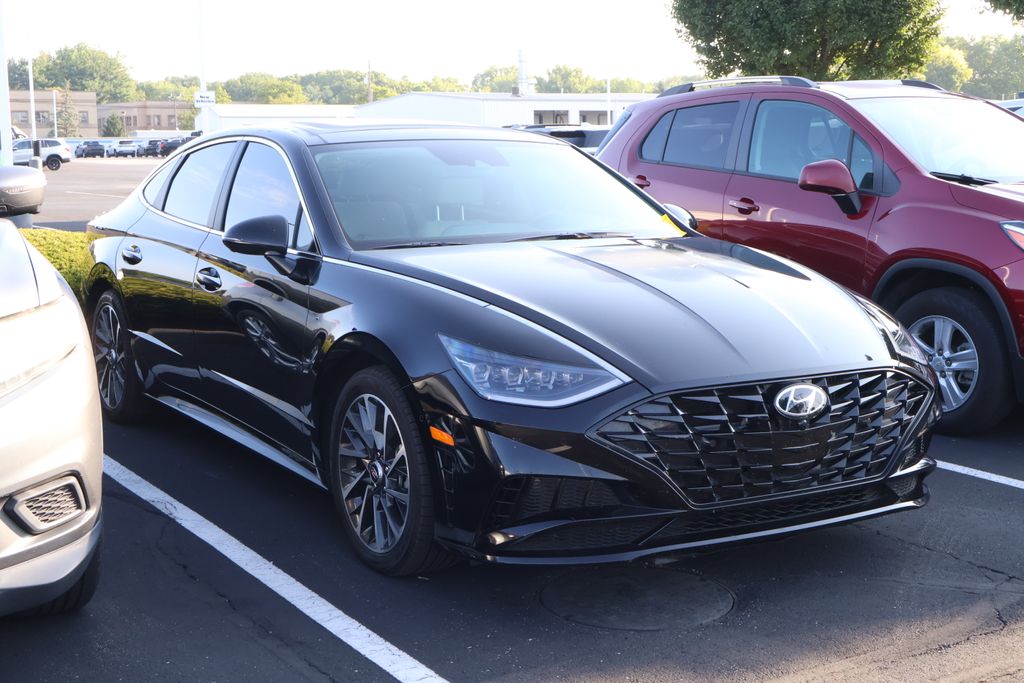 Thumbnail: 2023 Hyundai Sonata - 3