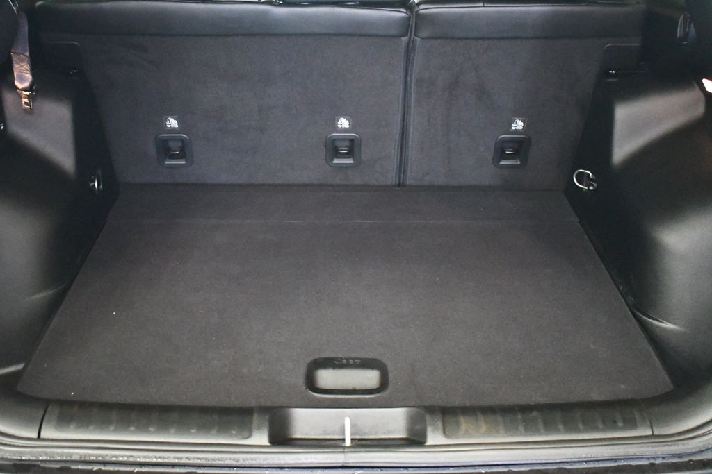 Thumbnail: 2023 Jeep Cherokee - 5