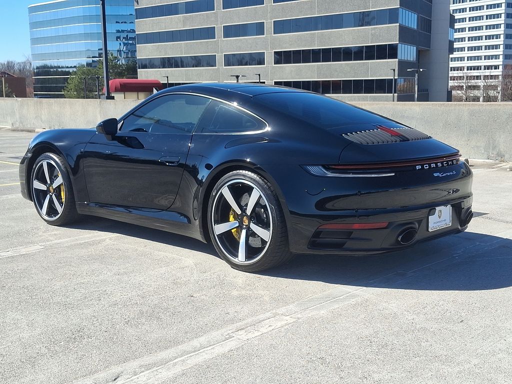 2020 Porsche 911 Carrera S 3
