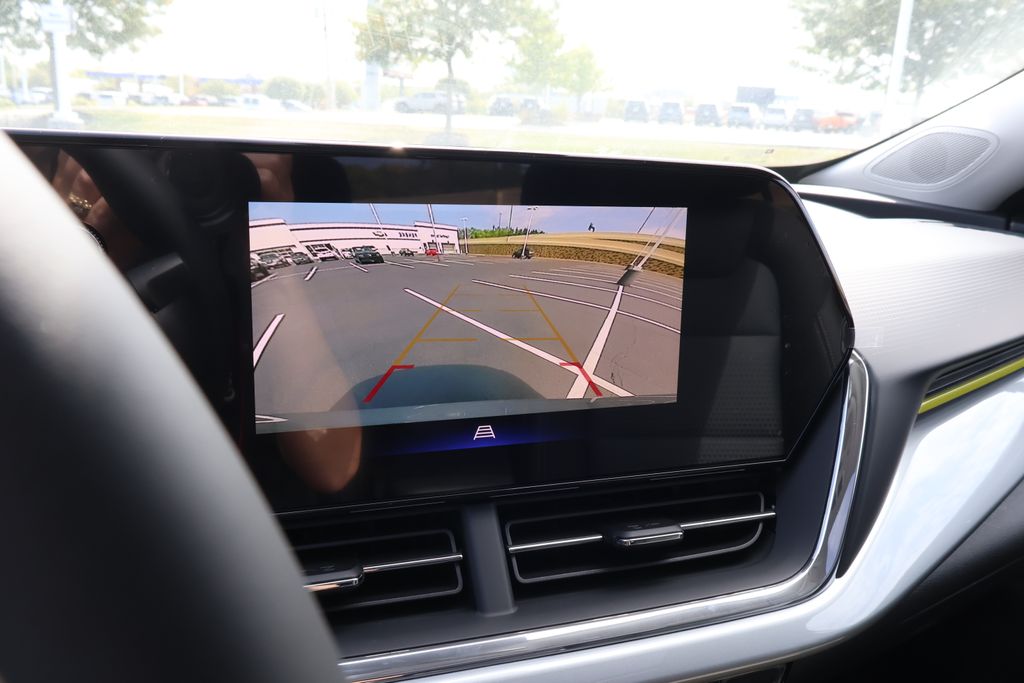 Thumbnail: 2026 Chevrolet Trax - 26