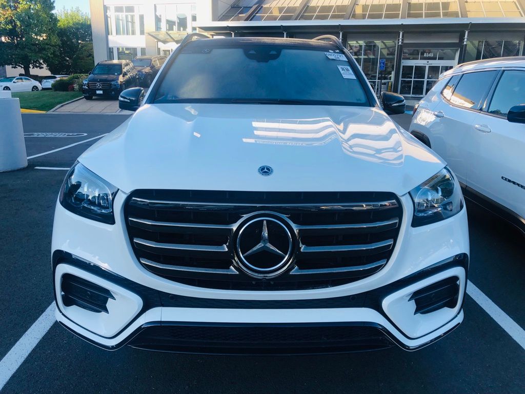 Thumbnail: 2024 Mercedes-Benz GLS - 2