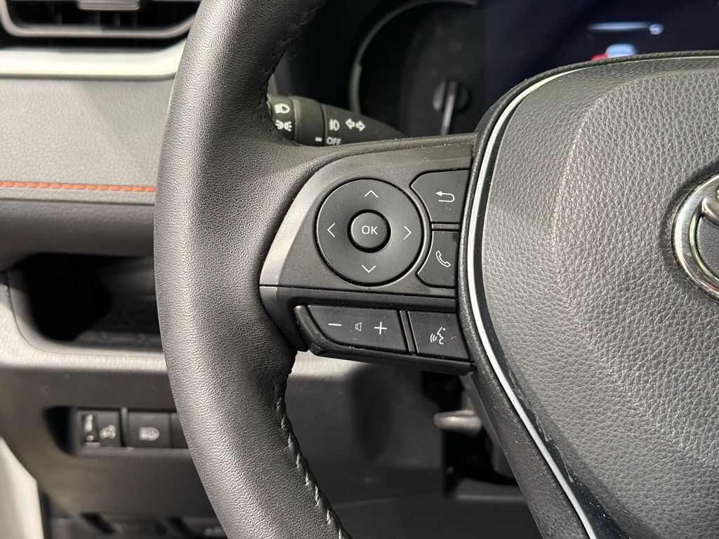 Thumbnail: 2024 Toyota RAV4 - 23