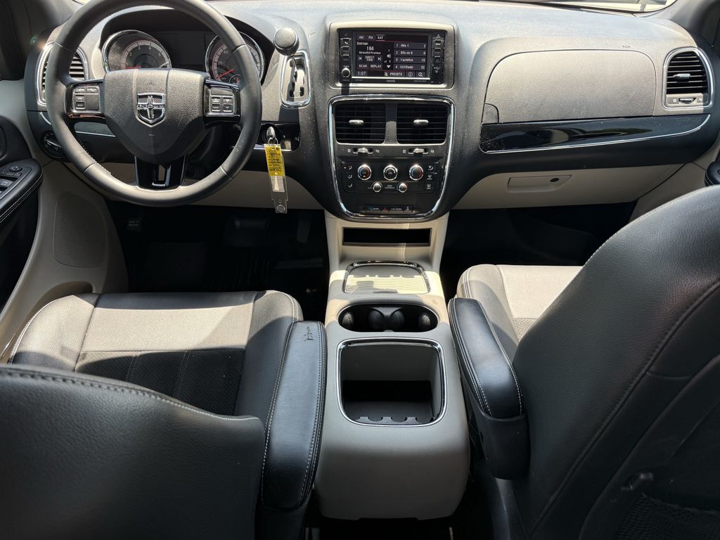 2016 Dodge Grand Caravan SXT Silver at Emmons Autoplex