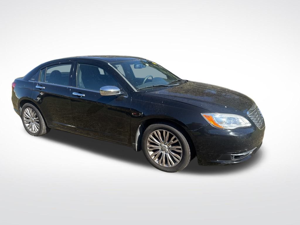 2012 Chrysler 200 Limited 7