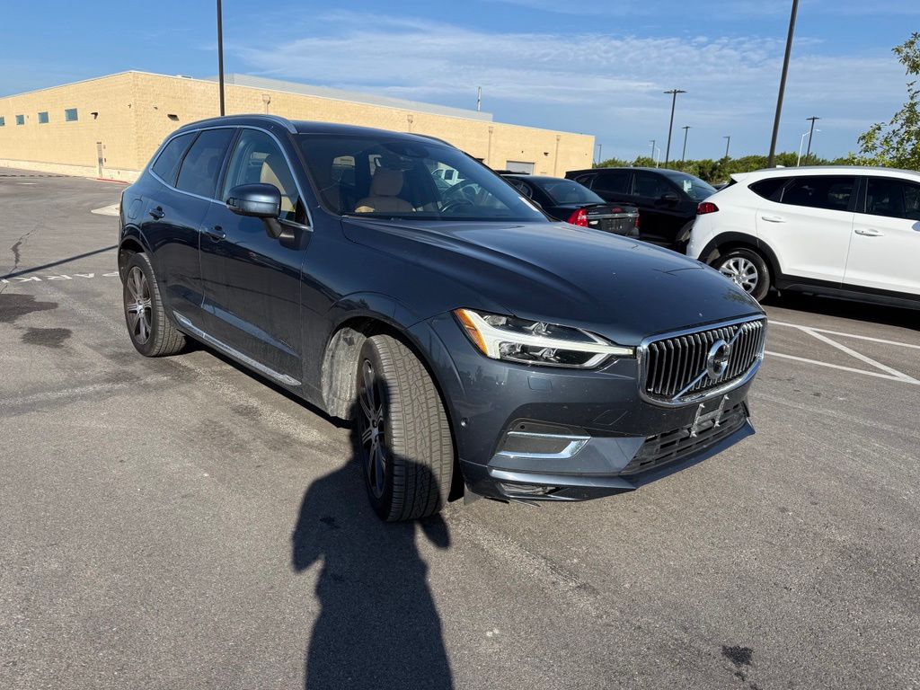 Thumbnail: 2020 Volvo XC60 - 3