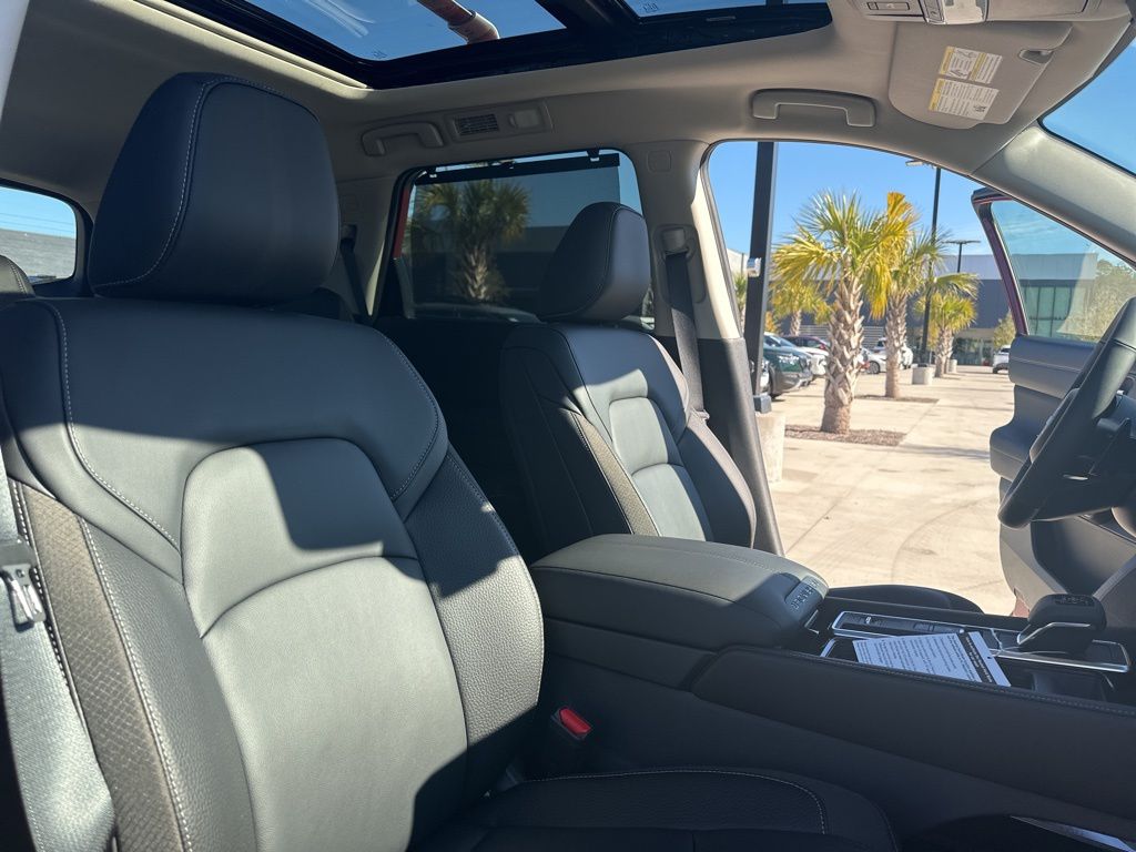 2025 Scarlet Ember Tintcoat Nissan Pathfinder SL FWD SUV
