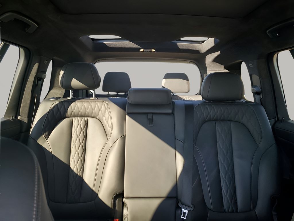 Used Car 2023 Bmw X7  Xdrive40i For Sale Under $50,000 In Austin, Texas
