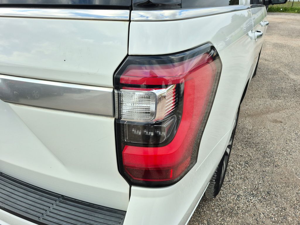 2021 Ford Expedition Platinum - 10