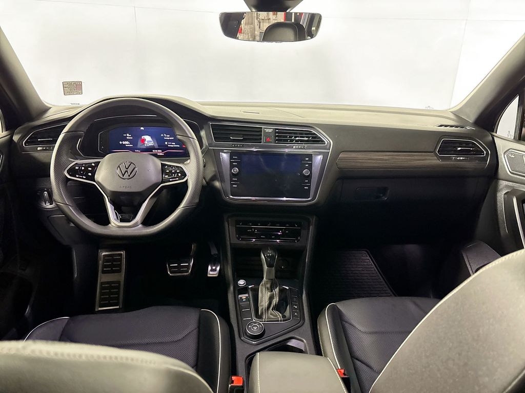 2022 Volkswagen Tiguan 2.0T SEL R-Line
