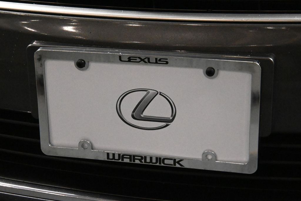 2015 Lexus LS 460 14