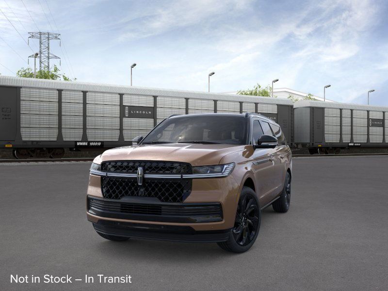 Thumbnail: 2025 Lincoln Navigator L - 2