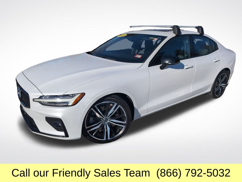 2021 Volvo S60 T6 R-Design AWD