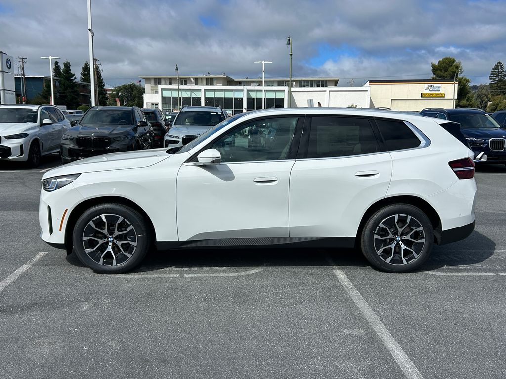 Thumbnail: 2026 BMW X3 - 2