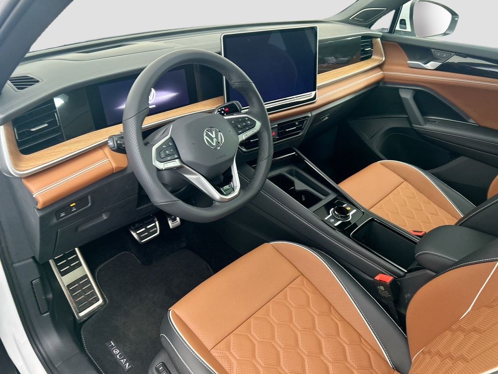 Thumbnail: 2026 Volkswagen Tiguan - 9
