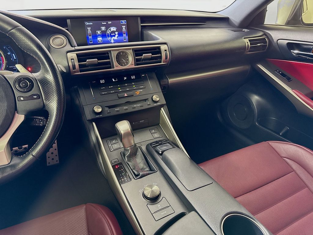 Thumbnail: 2015 Lexus IS - 24