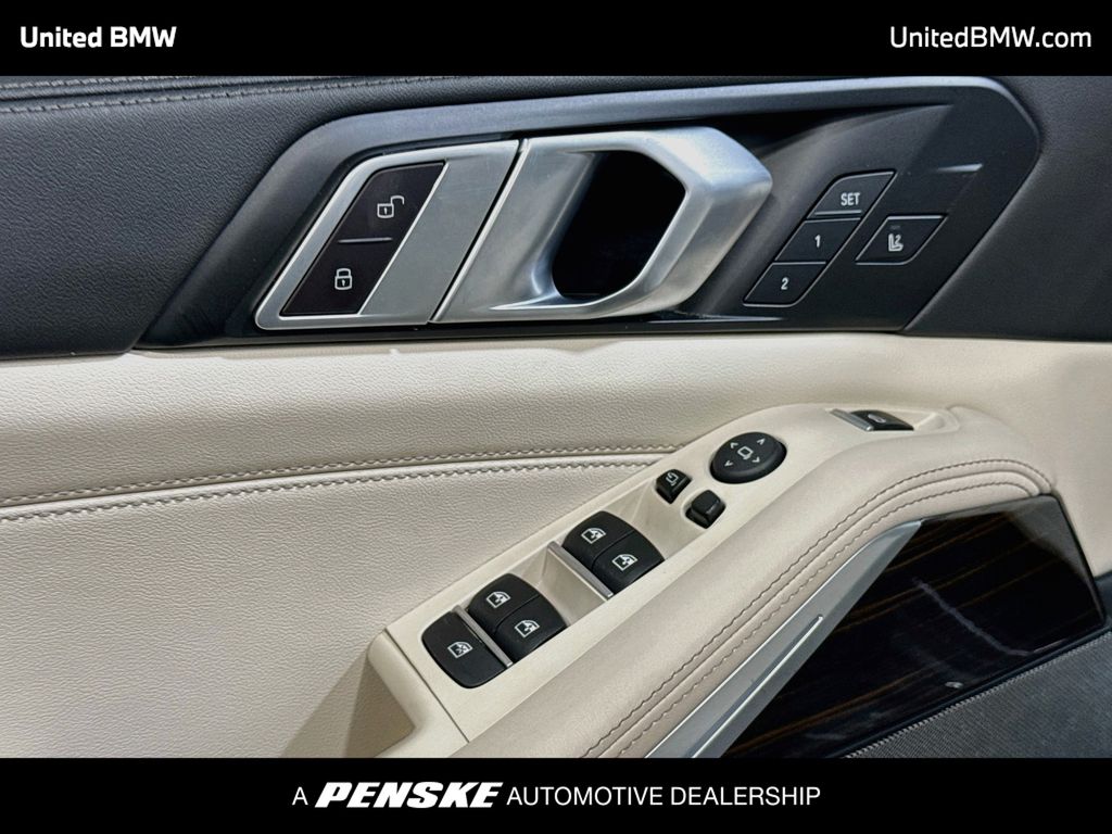 Thumbnail: 2024 BMW X5 - 10