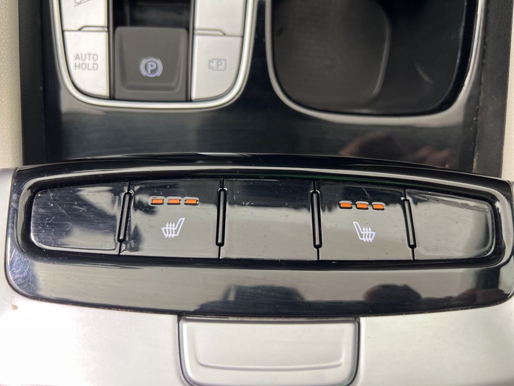 Certified Used 2023 Blue Hyundai SEL image 26