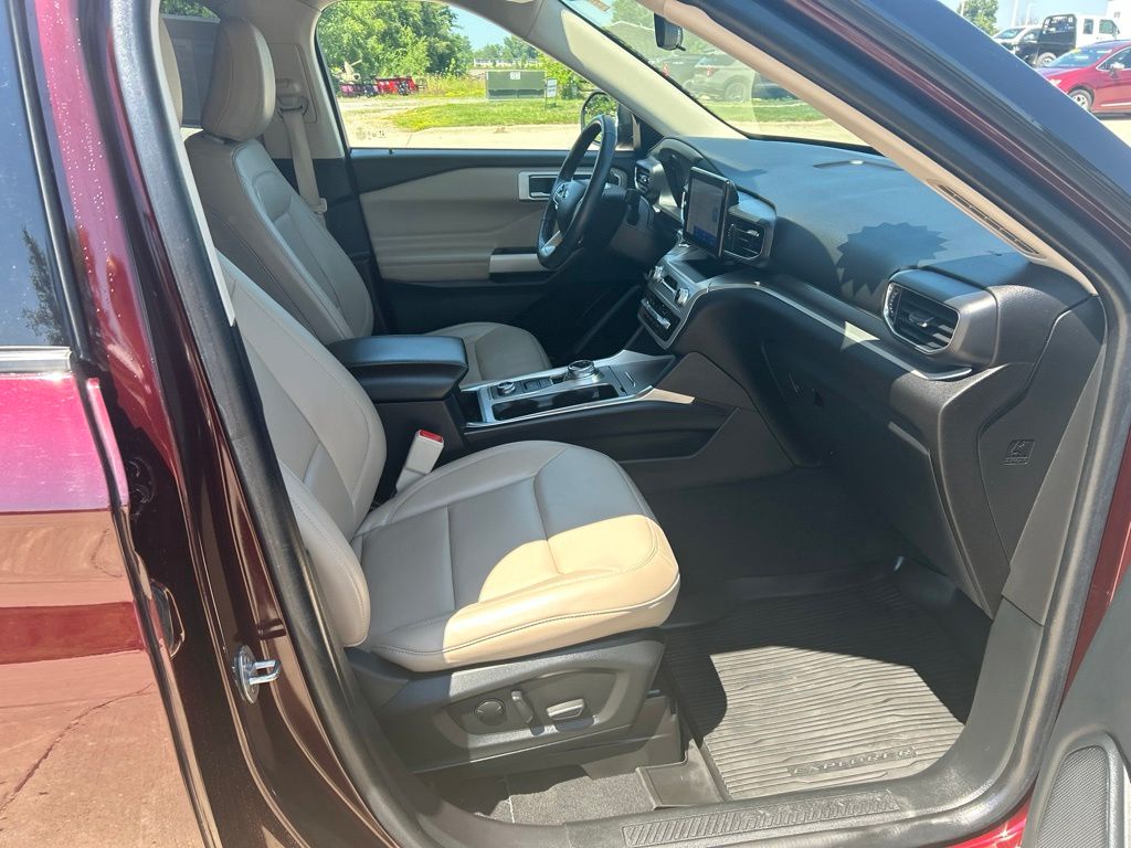 Used 2022 Ford Explorer SUV
