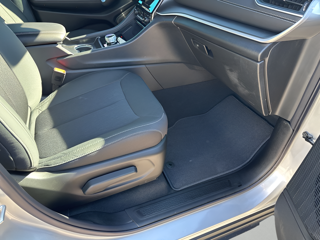 New Car 2025 Jeep Grand Cherokee L  For Sale Under $50,000 In Austin, Texas