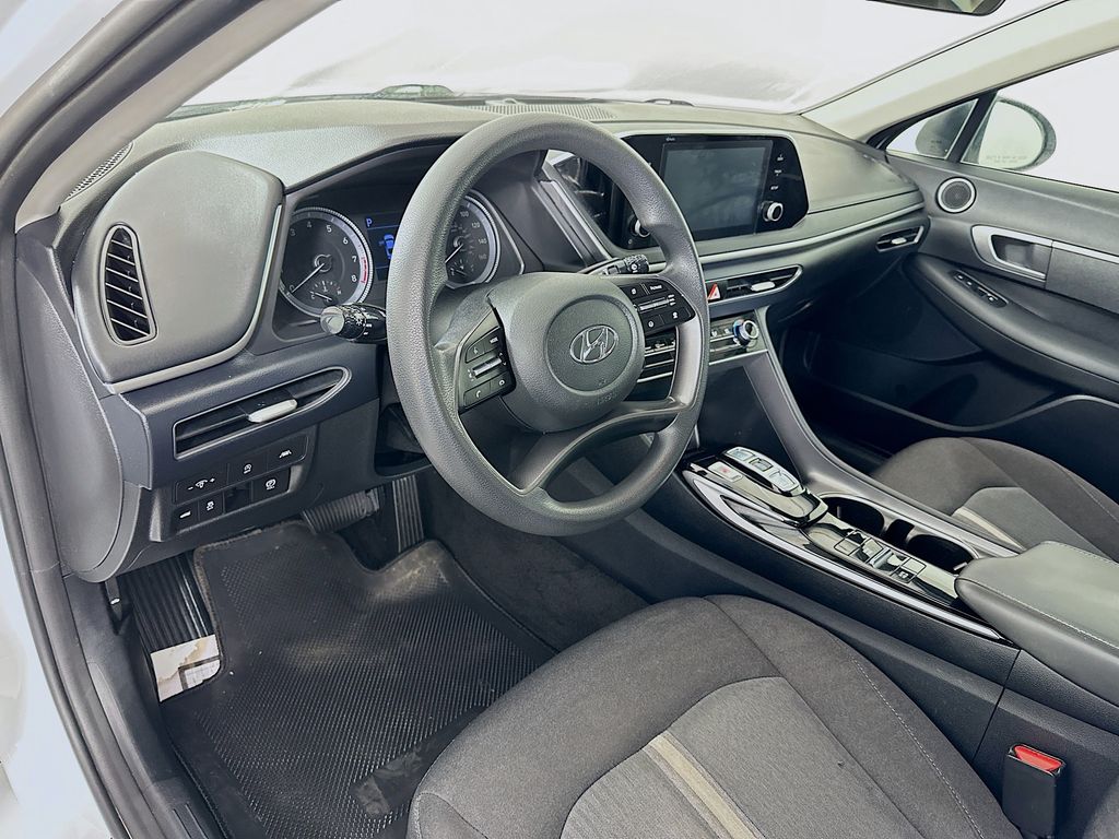 Thumbnail: 2021 Hyundai Sonata - 9