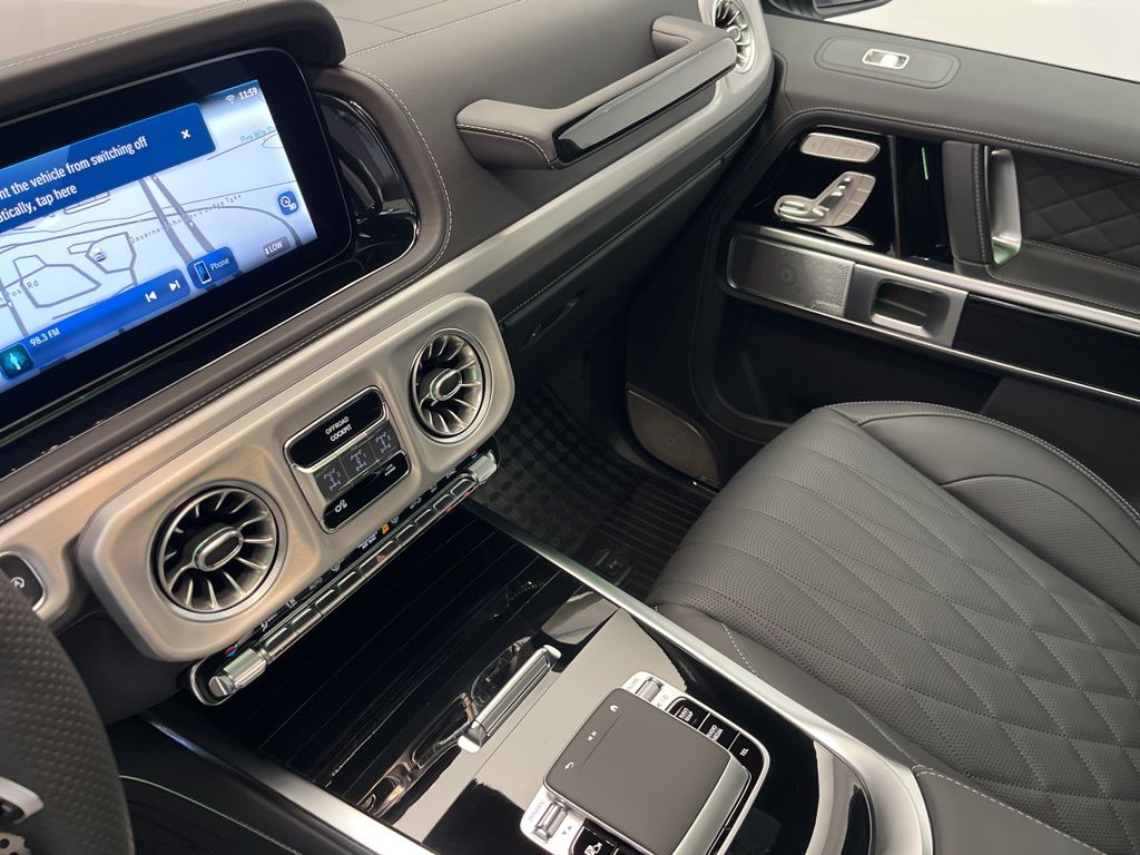 Thumbnail: 2025 Mercedes-Benz G-Class - 22