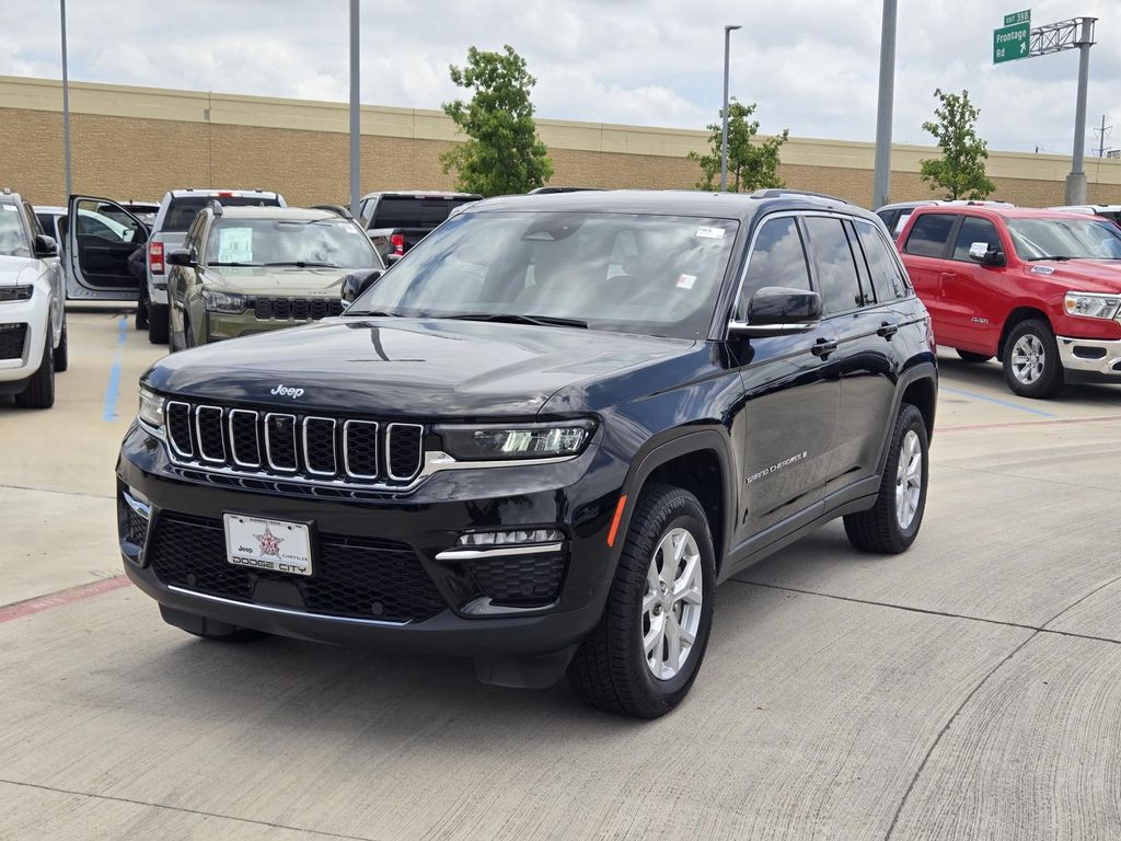 2023 Jeep Grand Cherokee Limited RWD