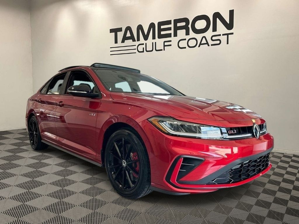 Kings Red Metallic w/Deep Black Roof 2026 Volkswagen Jetta GLI Sedan Front-Wheel Drive 6-Speed Manual