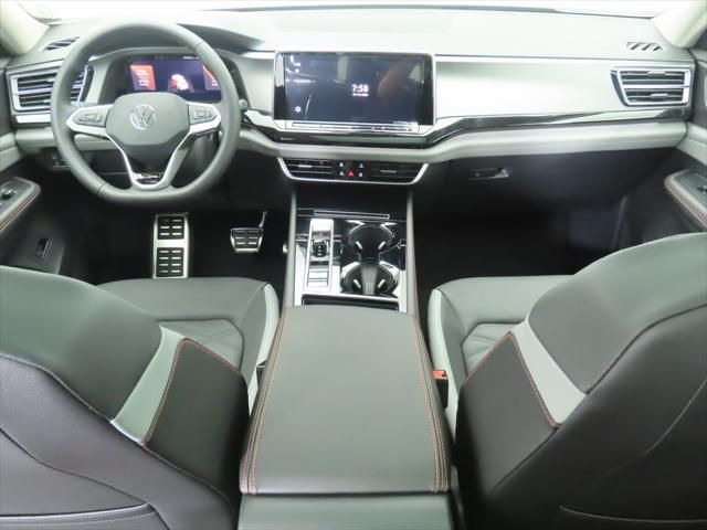 Thumbnail: 2026 Volkswagen Atlas - 12