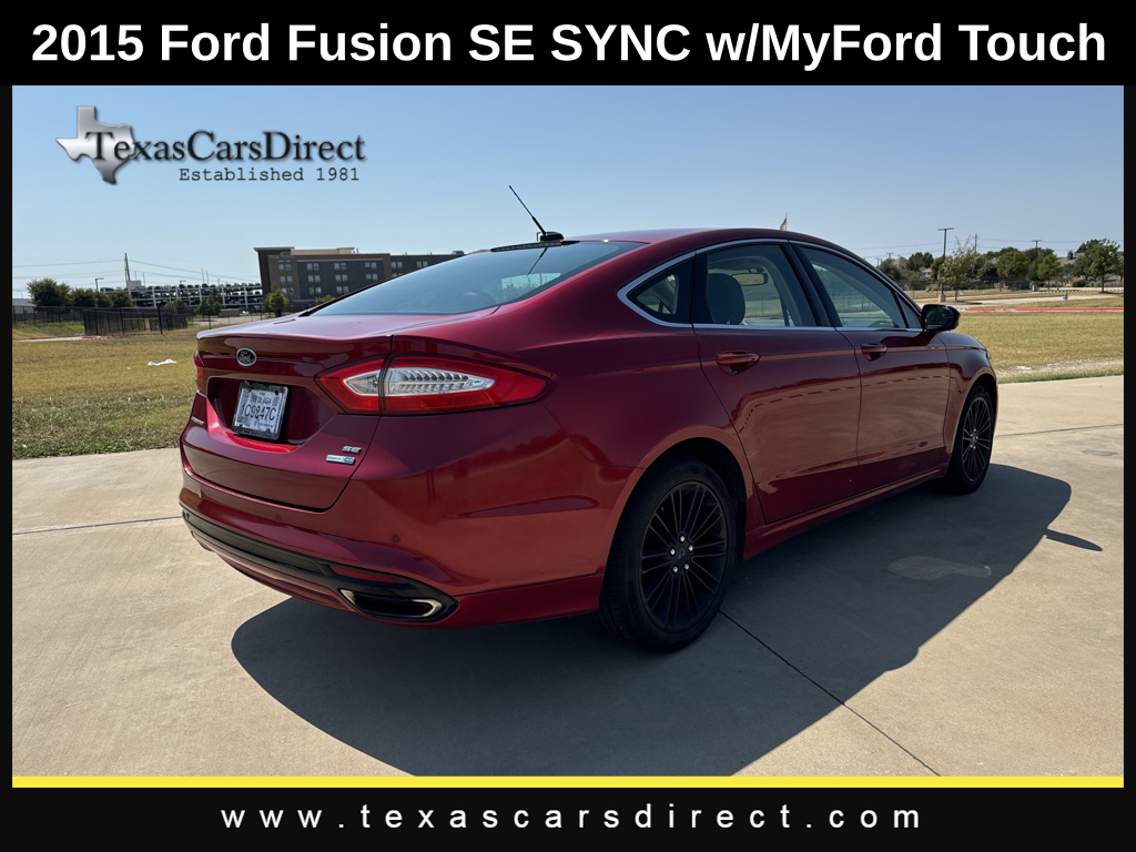 2015 Ford Fusion SE 11