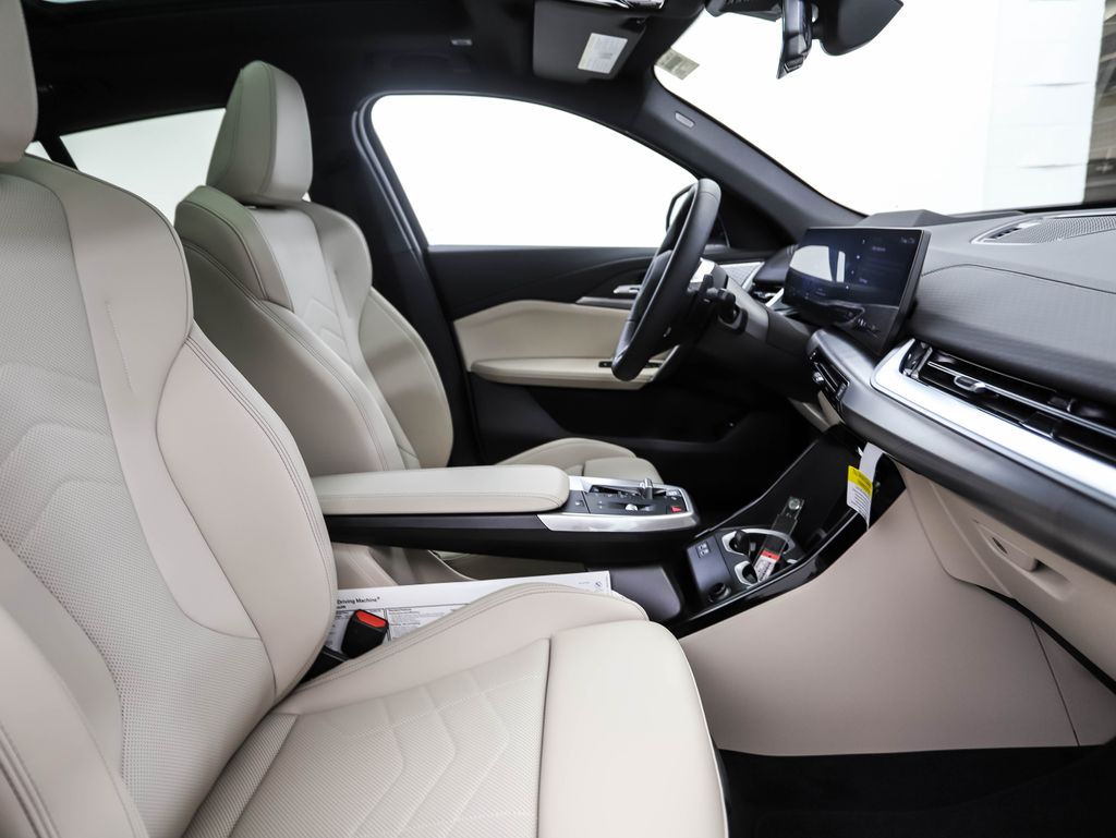 Thumbnail: 2025 BMW X2 - 29