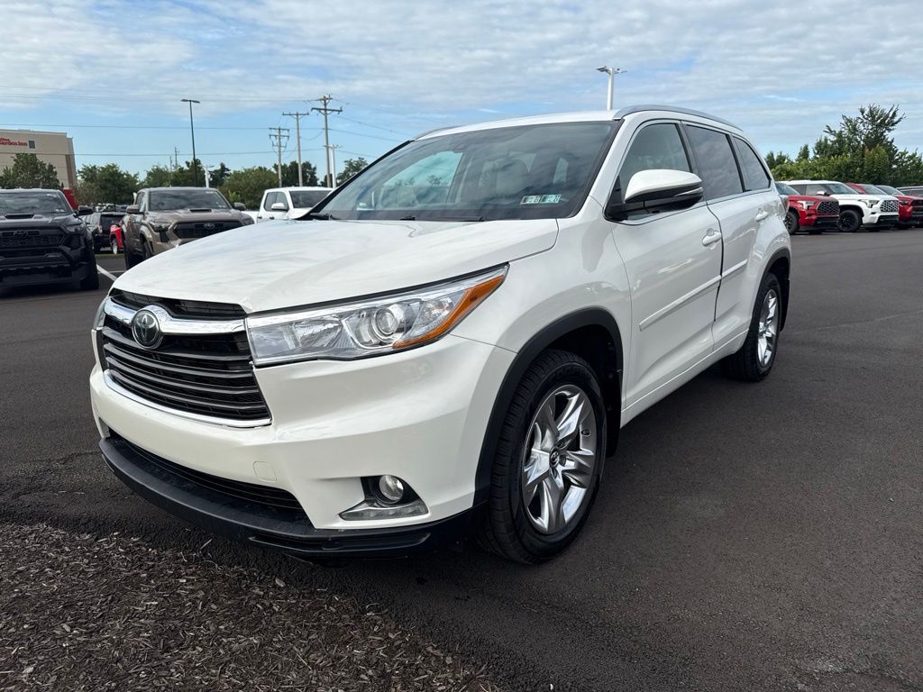 Used 2016 Toyota Highlander SUV