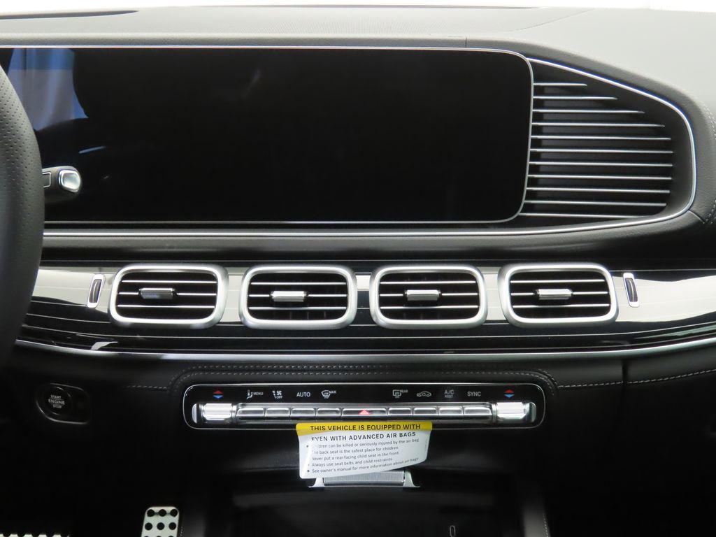 Thumbnail: 2026 Mercedes-Benz GLE - 14