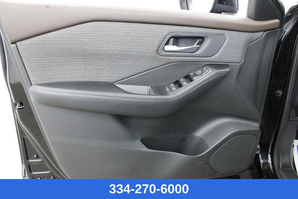 used 2023 Nissan Rogue car, priced at $21,291