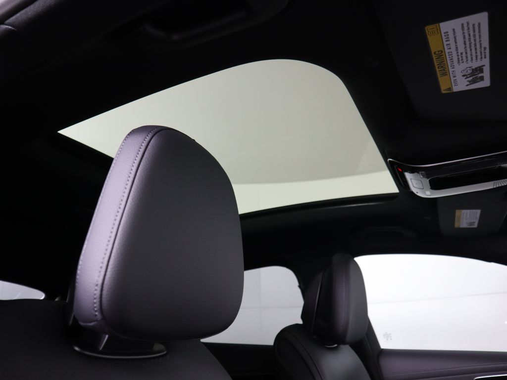 Thumbnail: 2026 Mercedes-Benz GLC - 20