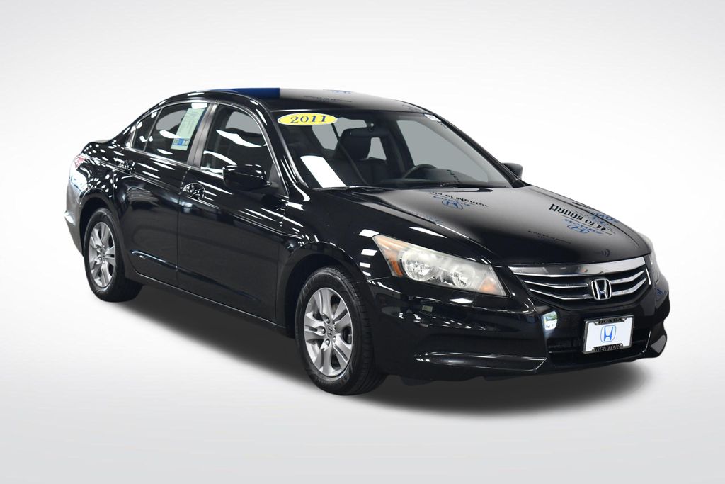 Thumbnail: 2011 Honda Accord - 9