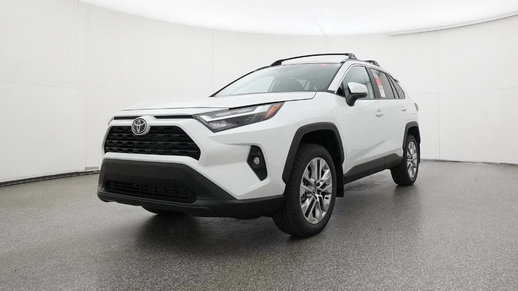 Thumbnail: 2025 Toyota RAV4 - 19