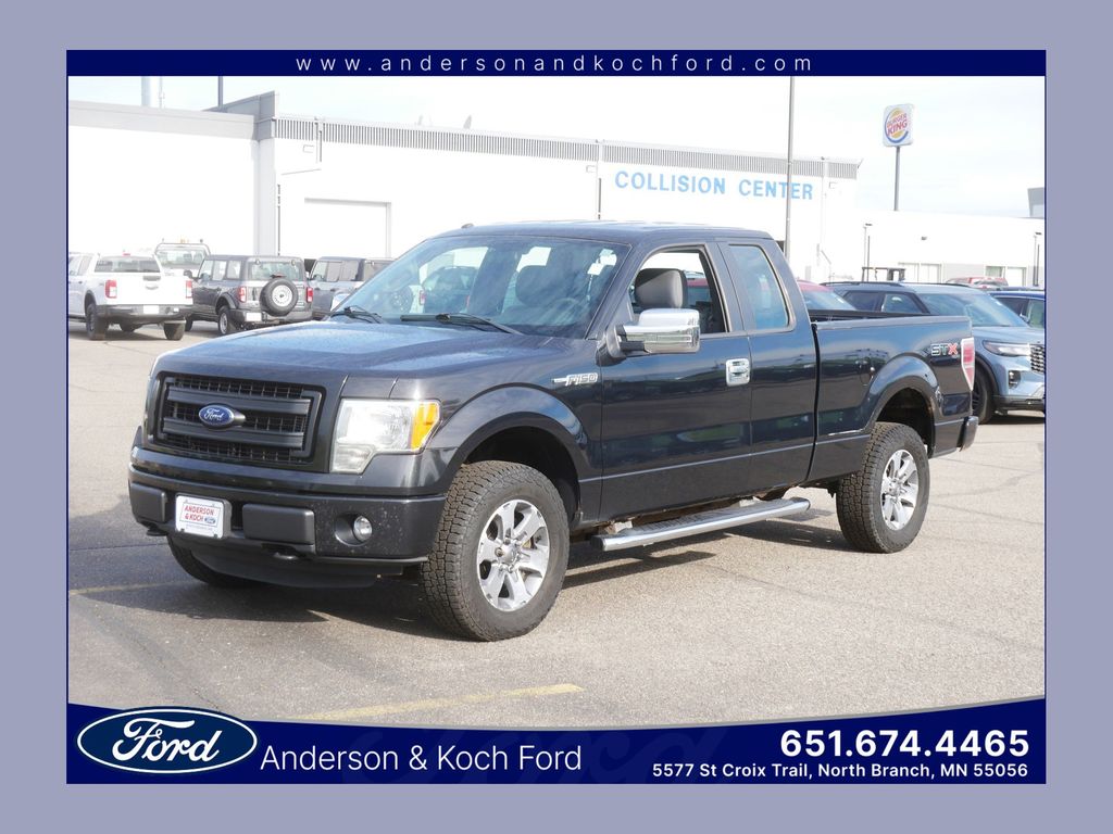 Tuxedo Black Metallic 2013 Ford F-150 STX SuperCab 4WD Pickup Truck Four-Wheel Drive 6-Speed Automatic