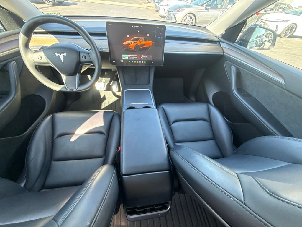 Used 2024 Tesla Model Y SUV