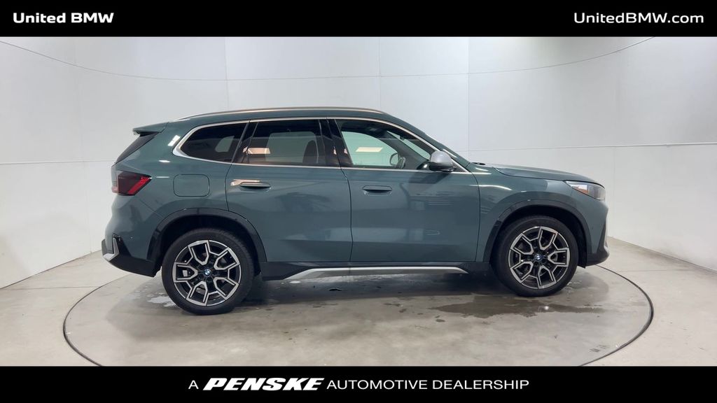 Thumbnail: 2024 BMW X1 - 9