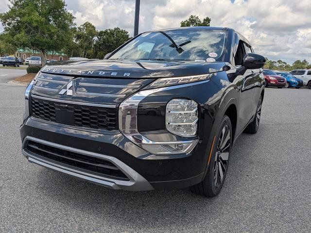 Used 2025 Mitsubishi Outlander SUV