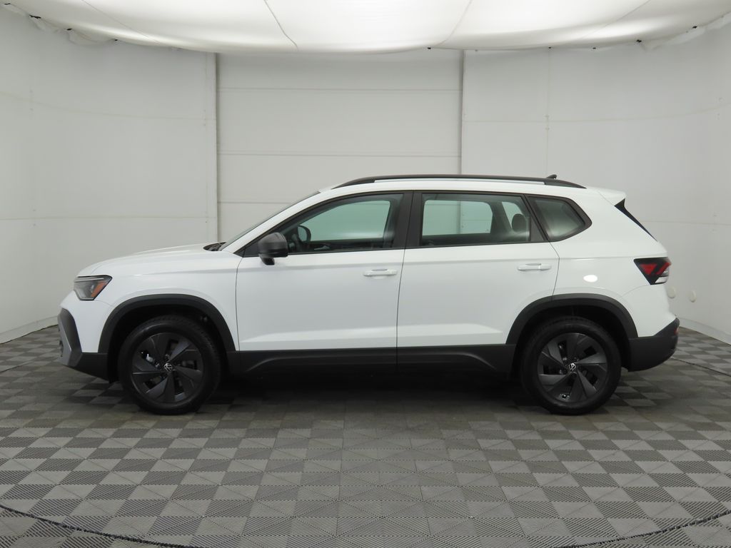 Thumbnail: 2025 Volkswagen Taos - 8