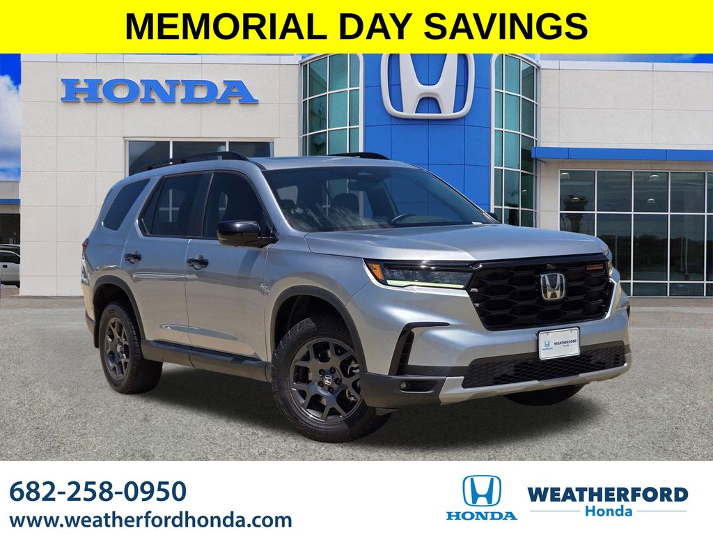 2023 Honda Pilot TrailSport AWD's photo