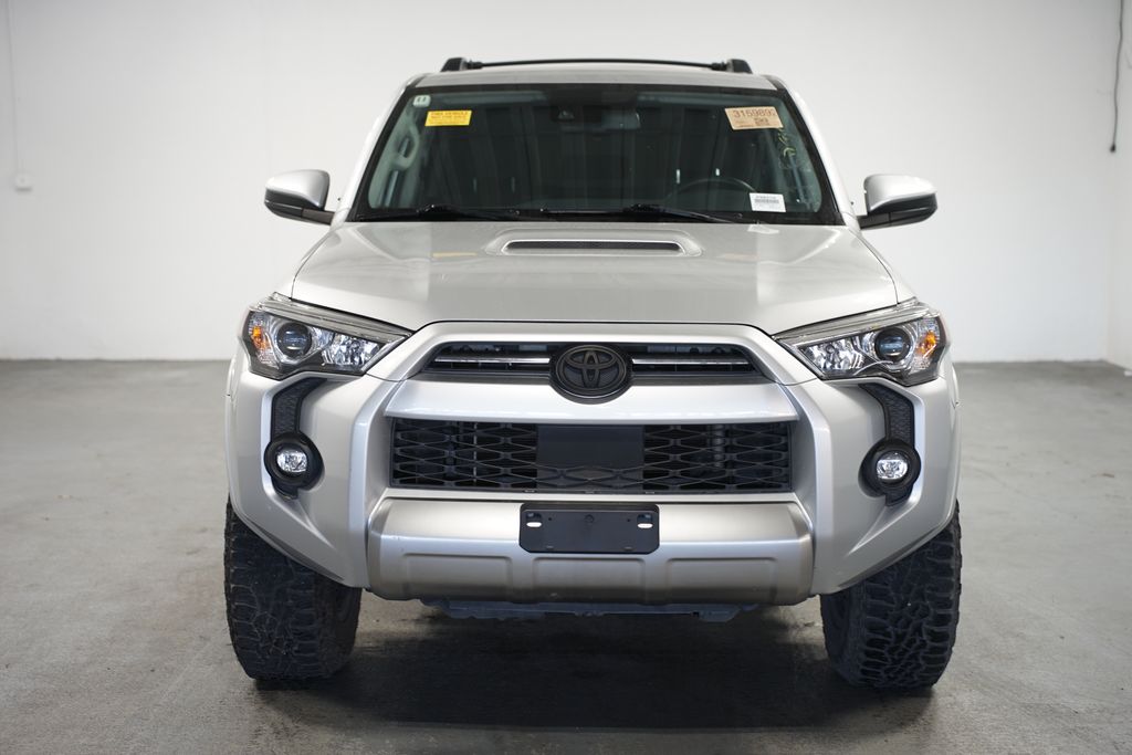 2021 Toyota 4Runner TRD Off Road 2